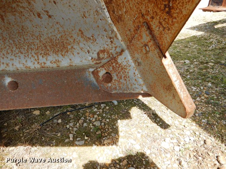 image for item DE8306 Falls 312 taper snow plow