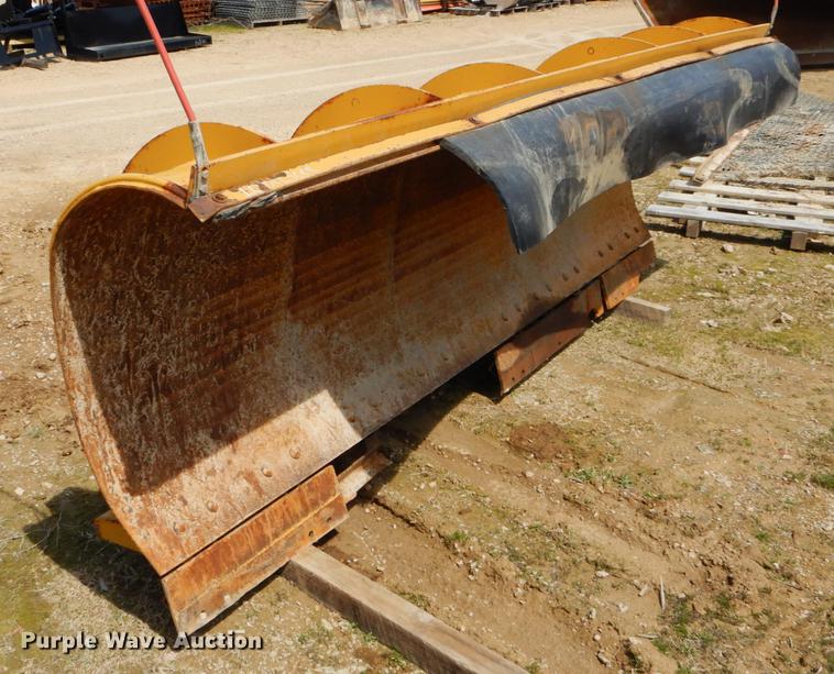 image for item DE8307 Snow plow