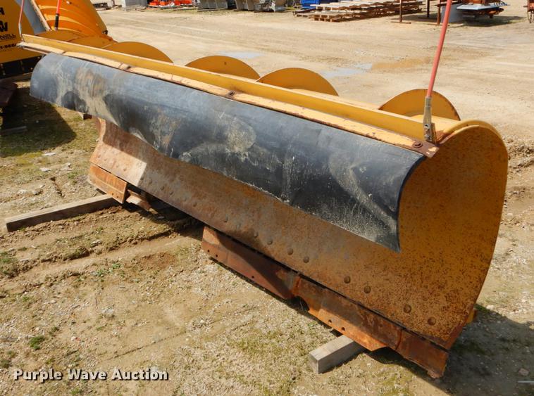 image for item DE8307 Snow plow