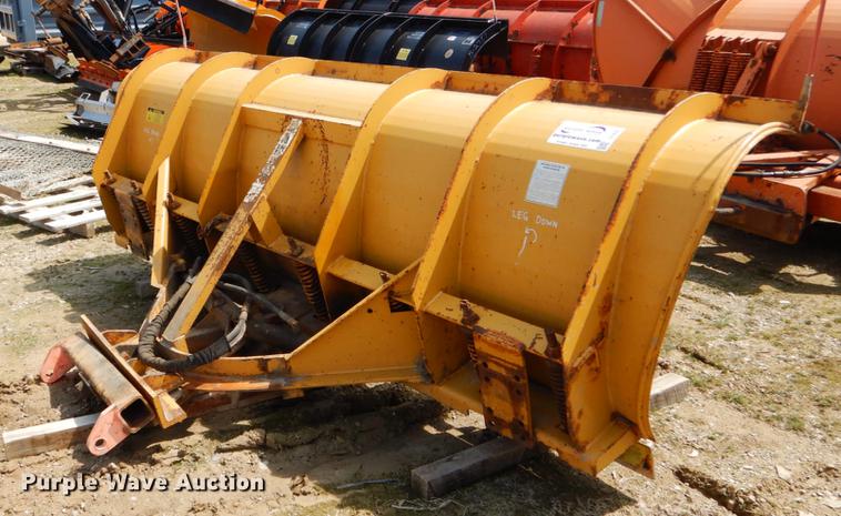 image for item DE8307 Snow plow