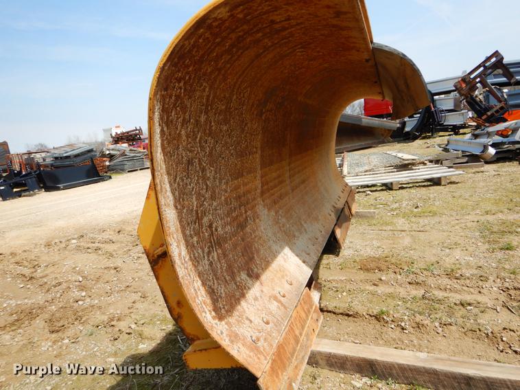 image for item DE8307 Snow plow