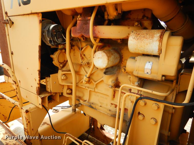 image for item DE8309 Ford 710 leaf loader