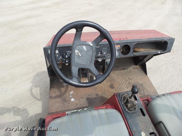 image for item DF0750 1996 Toro Workman 3200 utility vehcicle