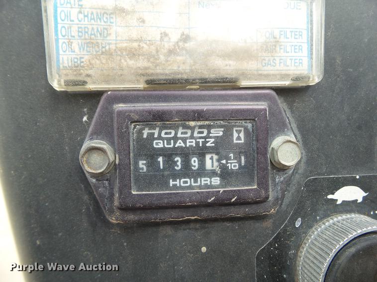 image for item DF0750 1996 Toro Workman 3200 utility vehcicle