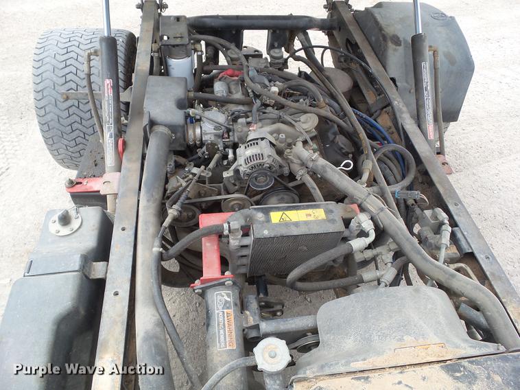 image for item DF0750 1996 Toro Workman 3200 utility vehcicle