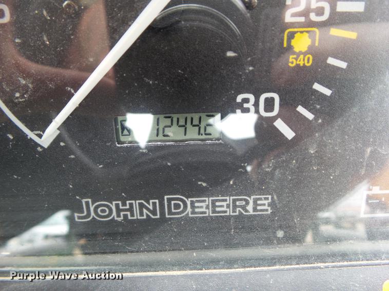 image for item DF0751 2000 John Deere 4200 tractor