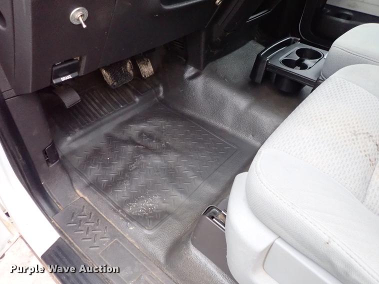 image for item DF1005 2011 Ford F150 pickup truck