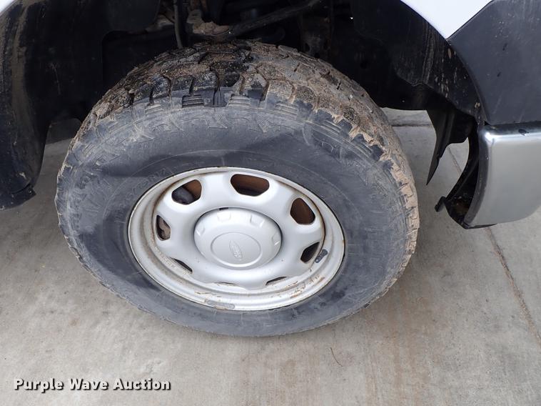 image for item DF1005 2011 Ford F150 pickup truck