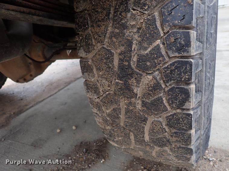 image for item DF1005 2011 Ford F150 pickup truck