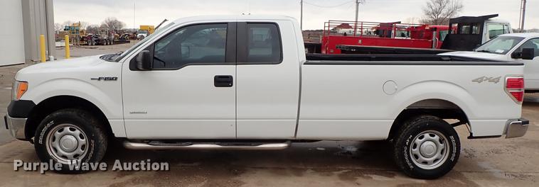 image for item DF1006 2013 Ford F150 SuperCab pickup truck