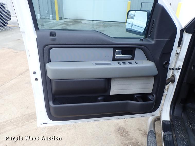 image for item DF1006 2013 Ford F150 SuperCab pickup truck