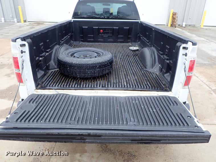 image for item DF1006 2013 Ford F150 SuperCab pickup truck