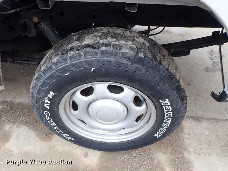 image for item DF1006 2013 Ford F150 SuperCab pickup truck