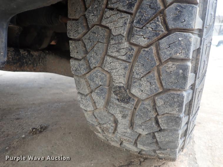 image for item DF1007 2011 Ford F150 pickup truck