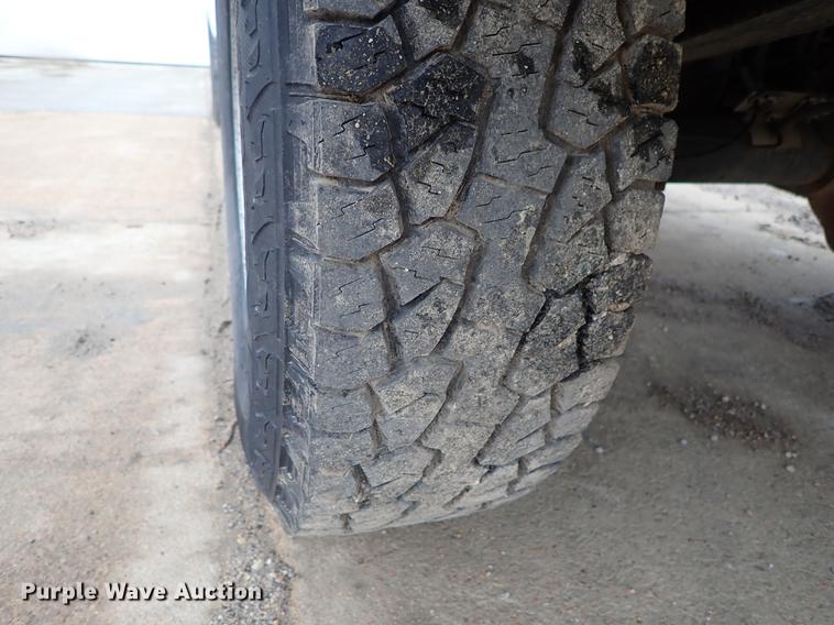 image for item DF1007 2011 Ford F150 pickup truck