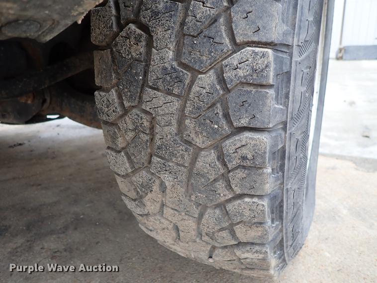 image for item DF1007 2011 Ford F150 pickup truck