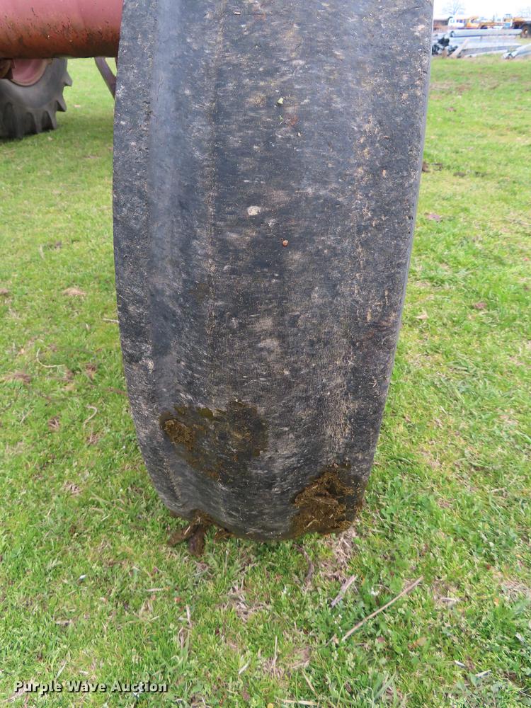 image for item DF1349 Farmall  706 tractor