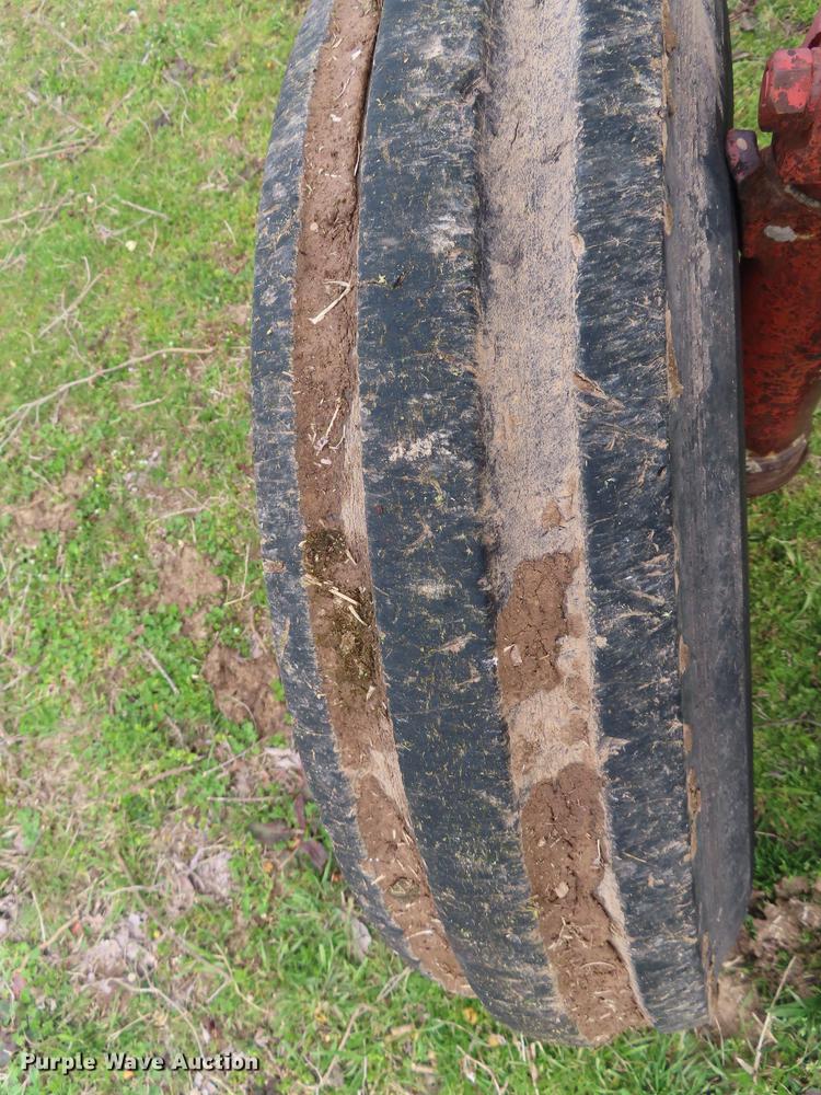 image for item DF1349 Farmall  706 tractor