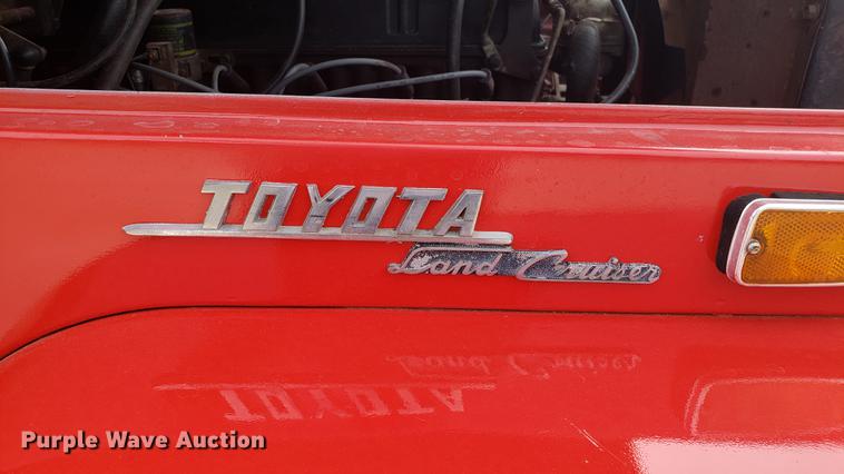 image for item DF3414 1971 Toyota Land Cruiser SUV