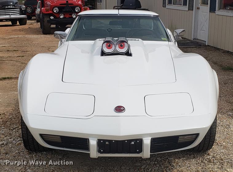 image for item DF3415 1975 Chevrolet Corvette