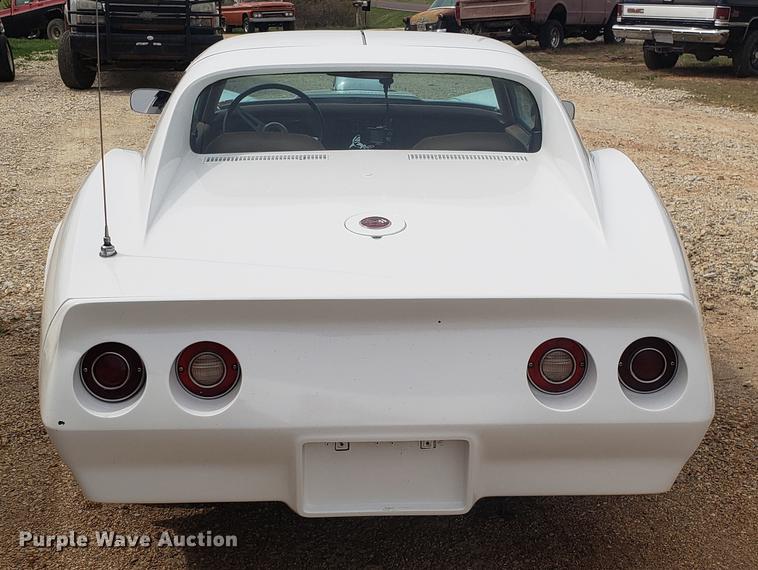 image for item DF3415 1975 Chevrolet Corvette