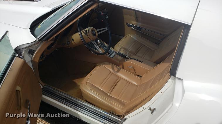 image for item DF3415 1975 Chevrolet Corvette