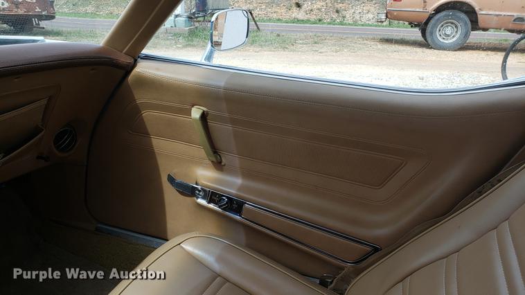 image for item DF3415 1975 Chevrolet Corvette