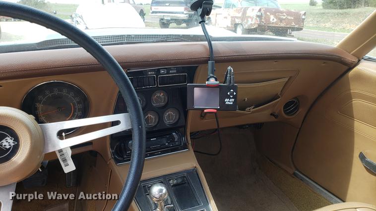 image for item DF3415 1975 Chevrolet Corvette