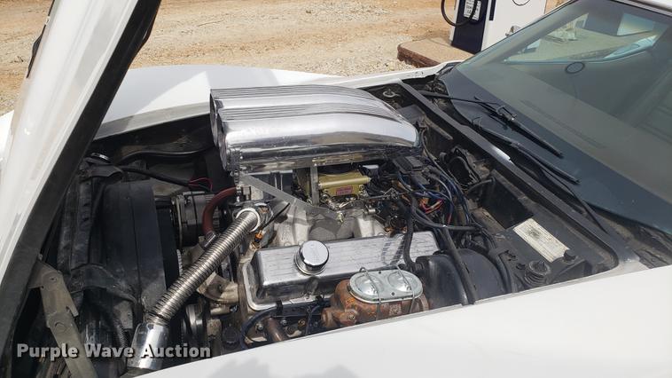 image for item DF3415 1975 Chevrolet Corvette