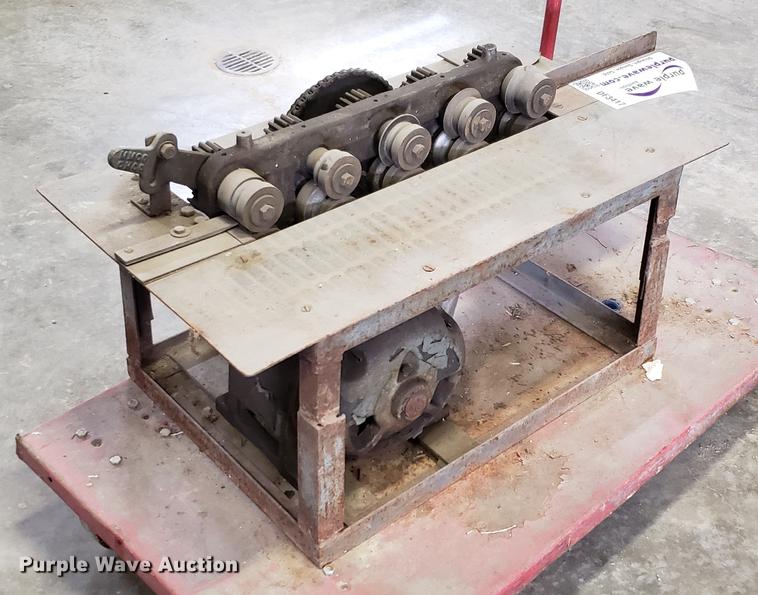 image for item DF3417 Pittsburg duct work machine