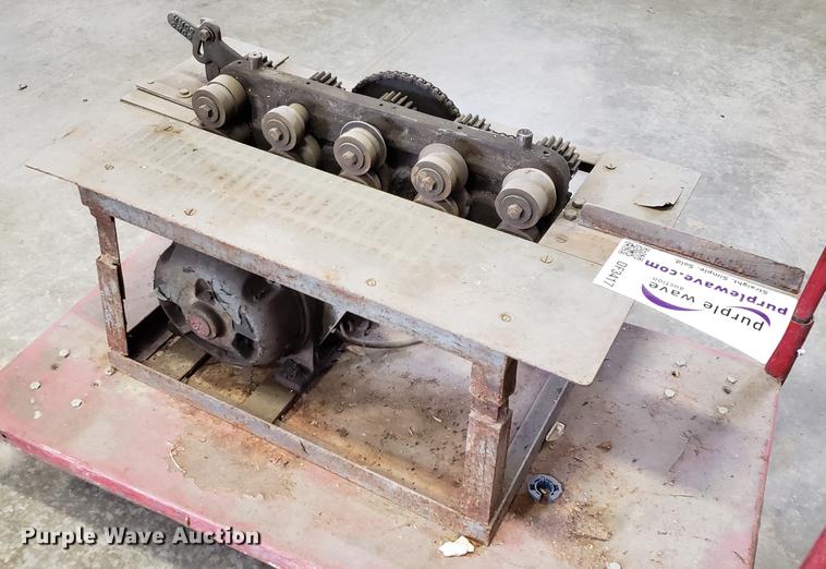 image for item DF3417 Pittsburg duct work machine