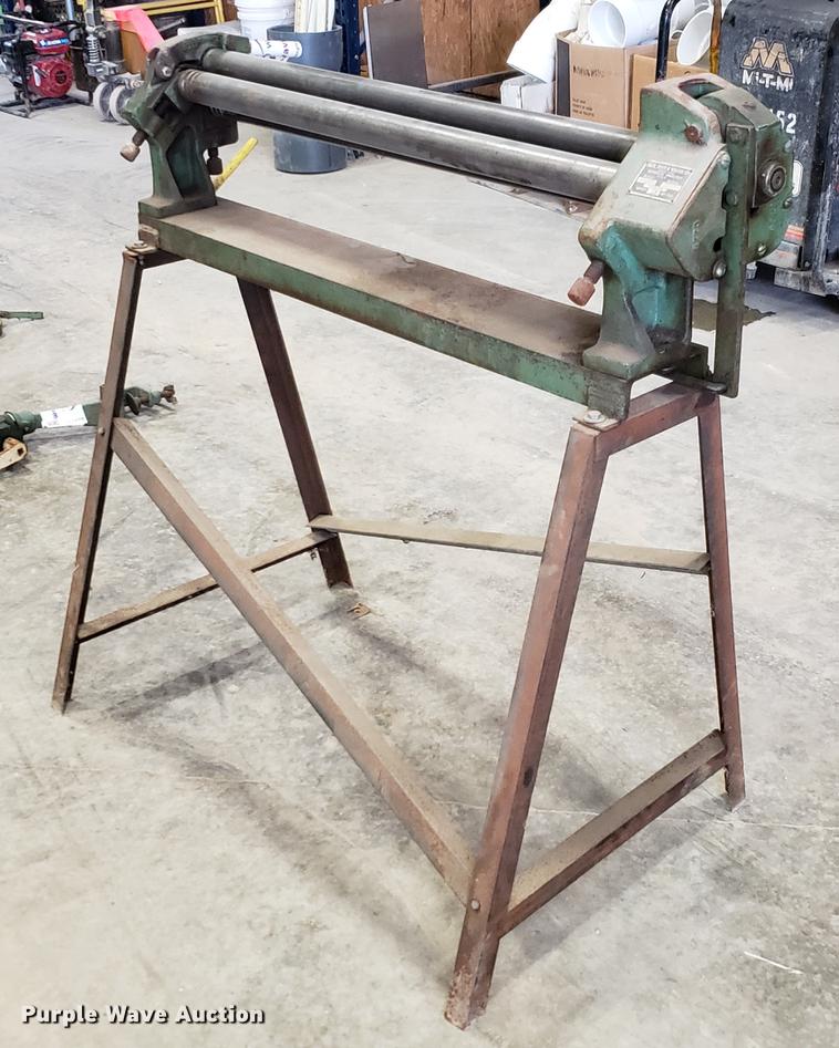 image for item DF3421 Roll bender