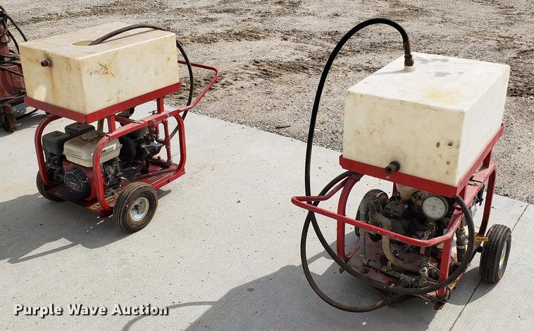 image for item DF3425 (2) hydrostatic water pumps