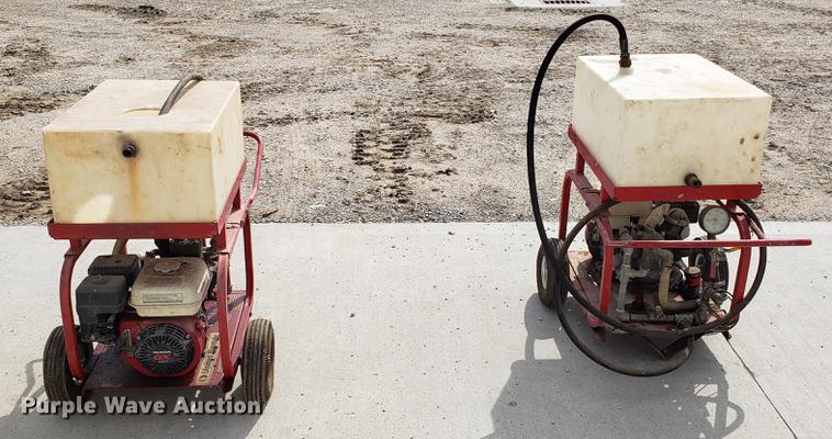 image for item DF3425 (2) hydrostatic water pumps