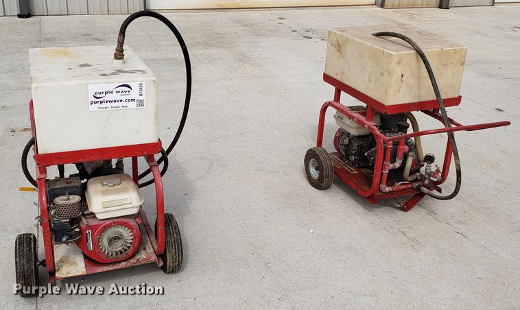 image for item DF3425 (2) hydrostatic water pumps