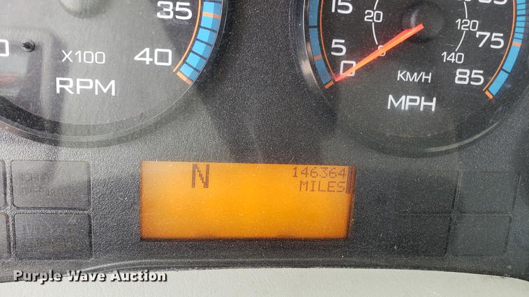 image for item DF3429 2012 International DuraStar 4300 box truck