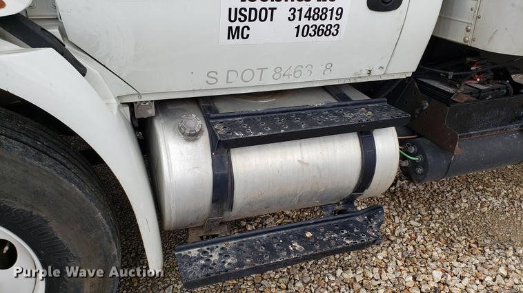 image for item DF3429 2012 International DuraStar 4300 box truck