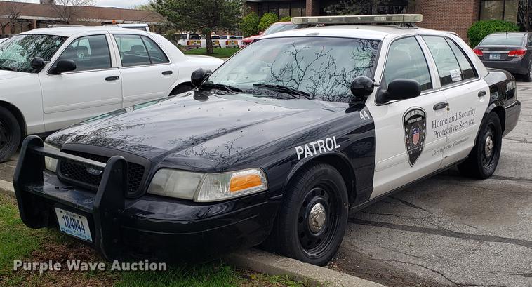 image for item DF3446 2007 Ford Crown Victoria Police Interceptor
