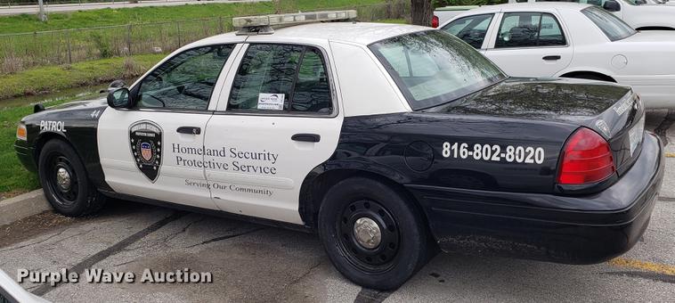image for item DF3446 2007 Ford Crown Victoria Police Interceptor