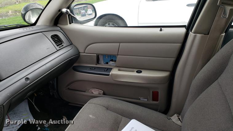 image for item DF3446 2007 Ford Crown Victoria Police Interceptor