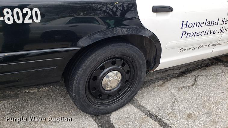 image for item DF3446 2007 Ford Crown Victoria Police Interceptor