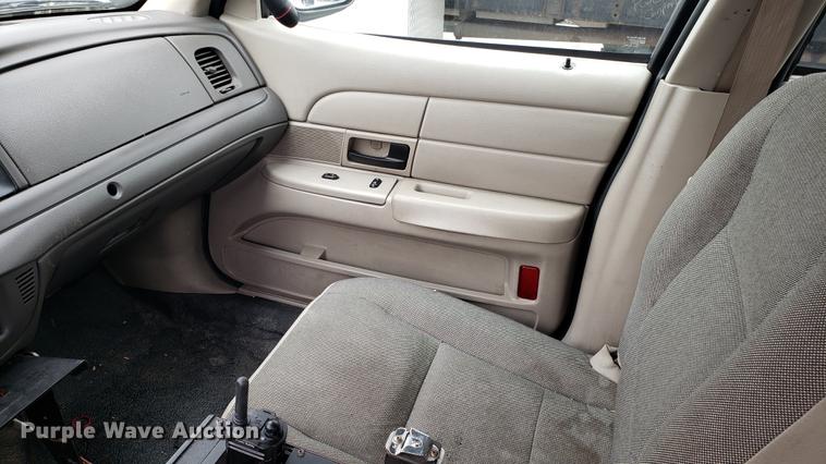 image for item DF3448 2006 Ford Crown Victoria Police Interceptor