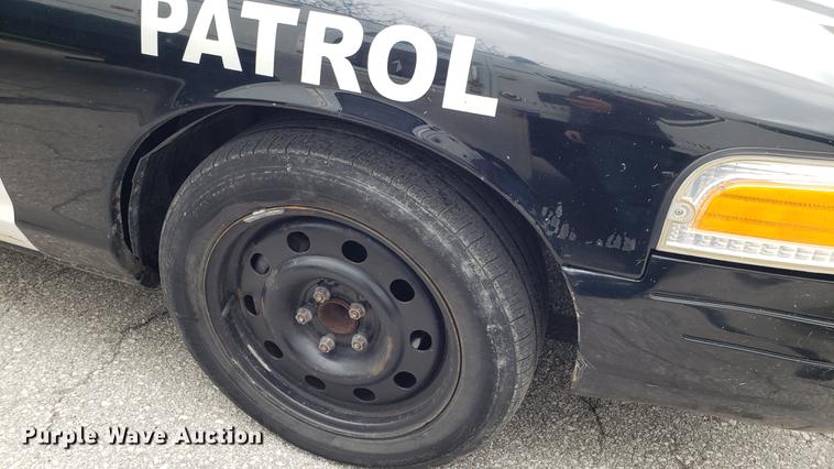 image for item DF3448 2006 Ford Crown Victoria Police Interceptor