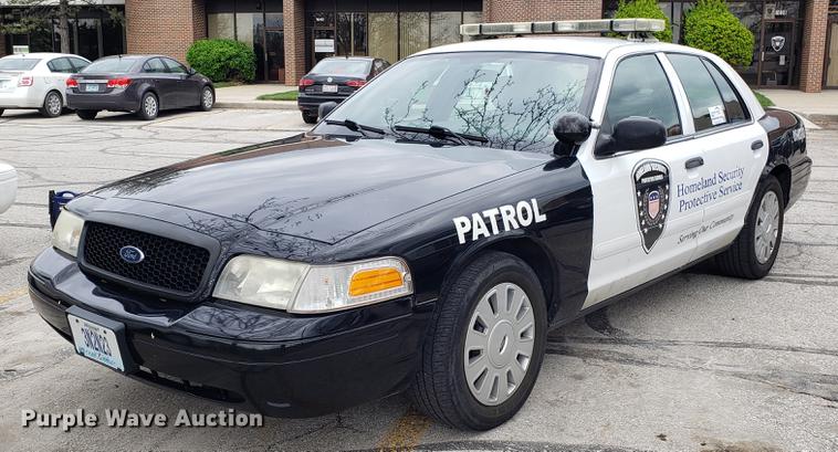 image for item DF3449 2008 Ford Crown Victoria Police Interceptor