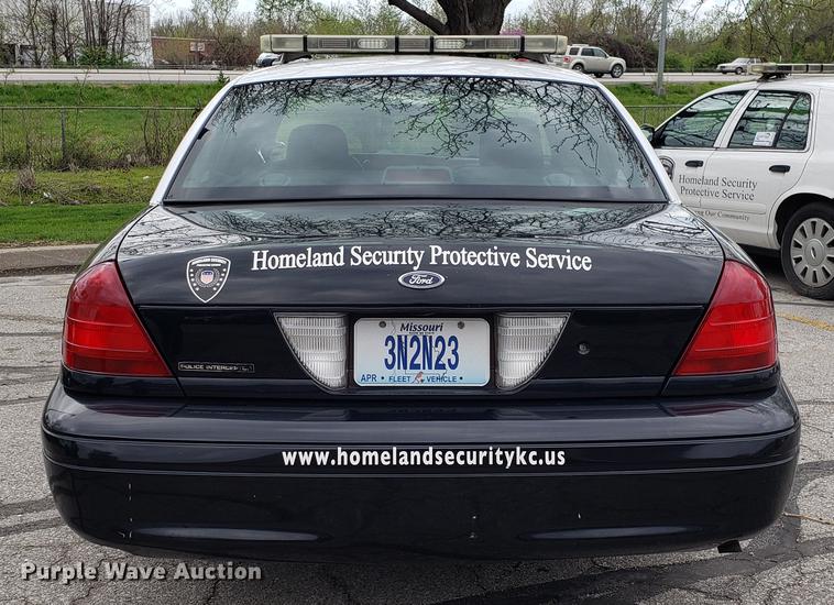 image for item DF3449 2008 Ford Crown Victoria Police Interceptor