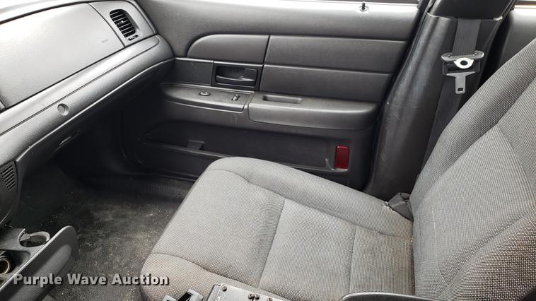 image for item DF3449 2008 Ford Crown Victoria Police Interceptor