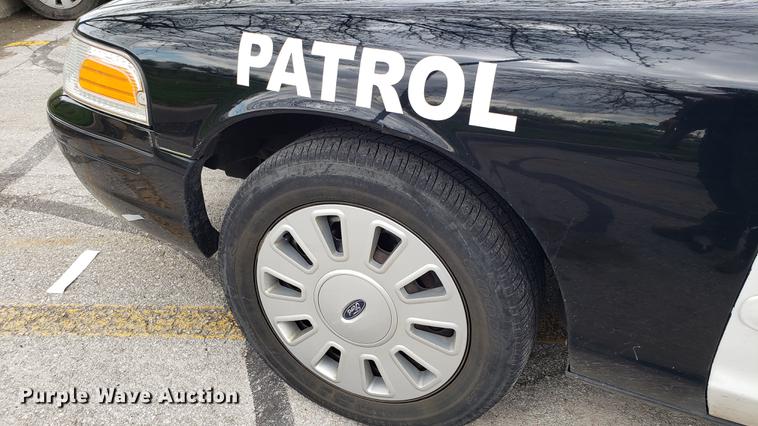 image for item DF3449 2008 Ford Crown Victoria Police Interceptor