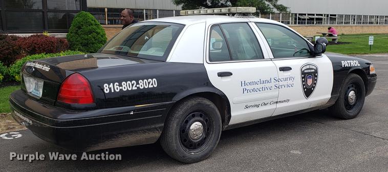 image for item DF3458 2007 Ford Crown Victoria Police Interceptor