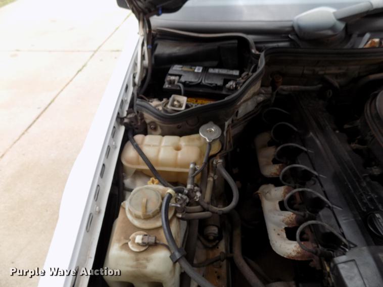 image for item DF4411 1989 Mercedes Benz 260E