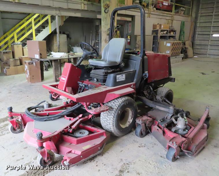 image for item DF7749 Toro Groundmaster 4000D lawn mower